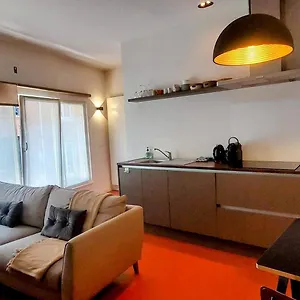 Historic City Centre - Quiet Street - Lw20 Appartement