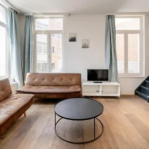 Beautiful Modern In The Heart Of Appartement